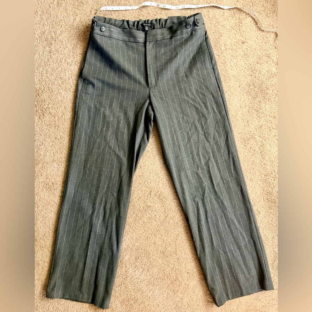 Banana Republic Women’s pinstripe slacks size 12